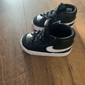 Toddler sneakers